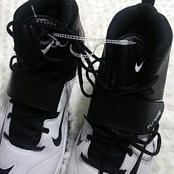 NWOB Nike flywire cleats size 14 black & white - Picture 5 of 5